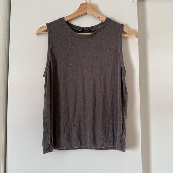 Athleta Ribbed Gray Top - Picture 1 of 7